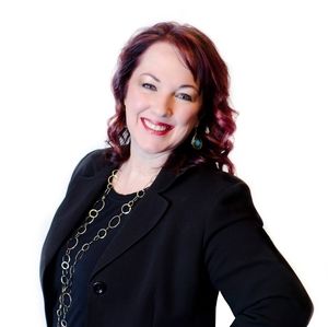 Meet your Posher, Suzanne